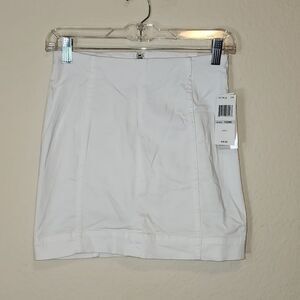 𝅺Jolt White Jean Skirt/ Size  1/25W Stretch